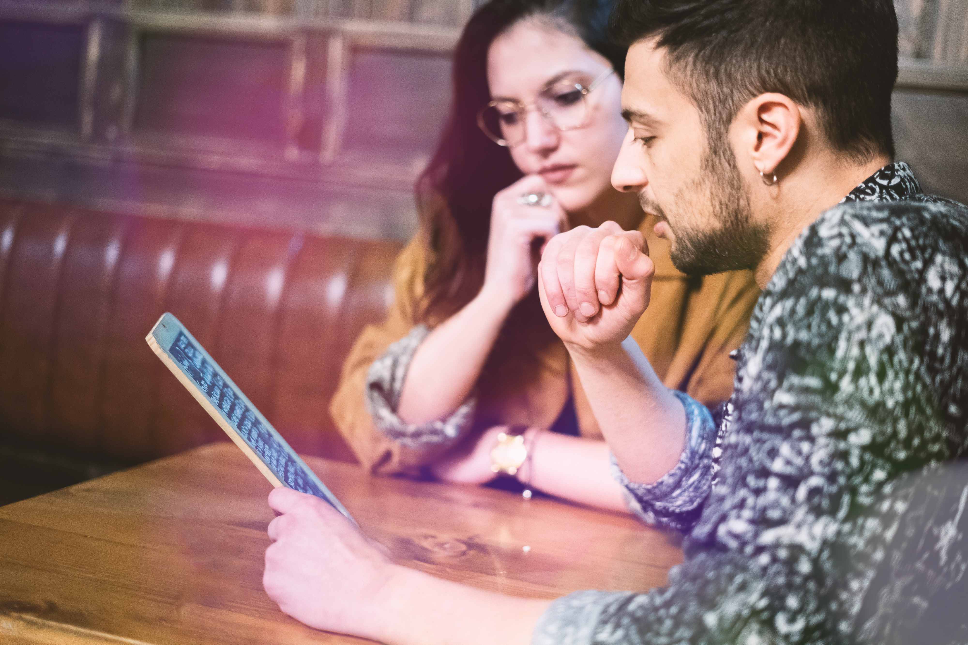 Pure: Быстрые и анонимные встречи